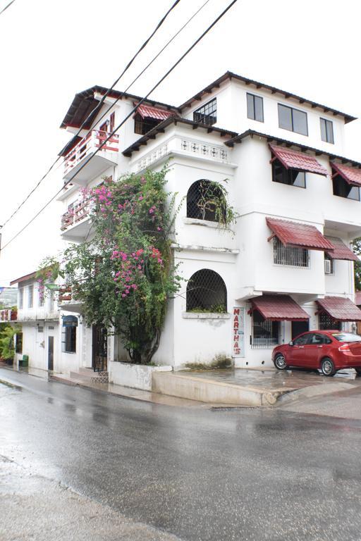 Martha'S Guesthouse San Ignacio Buitenkant foto