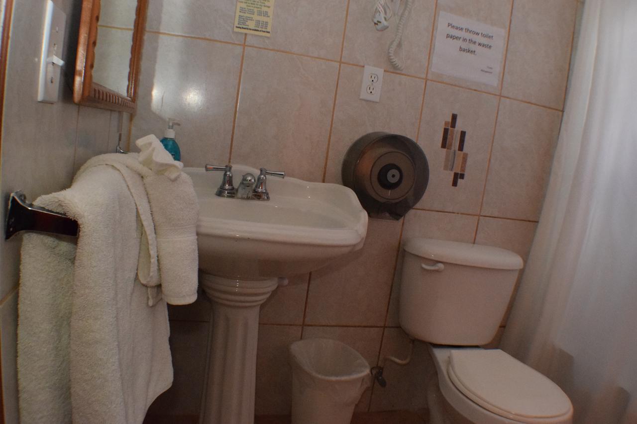 Martha'S Guesthouse San Ignacio Kamer foto