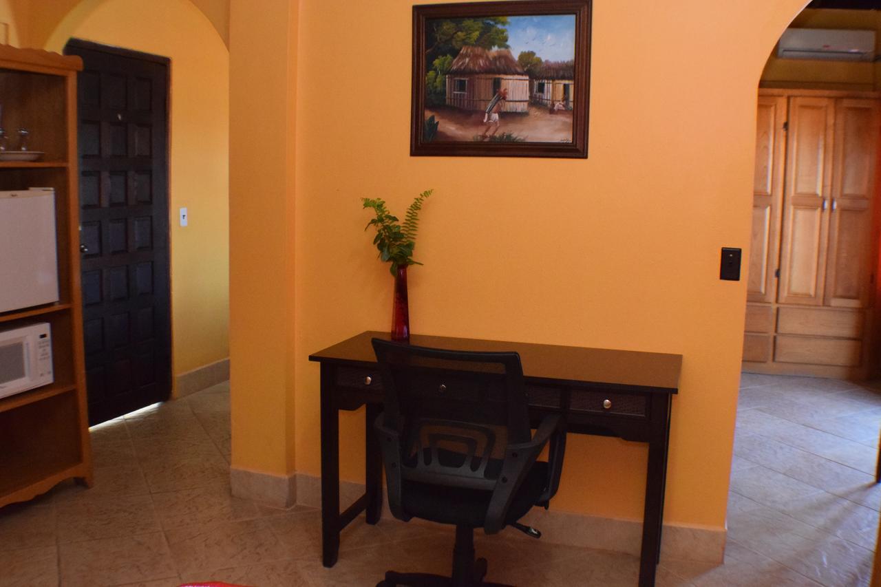 Martha'S Guesthouse San Ignacio Kamer foto